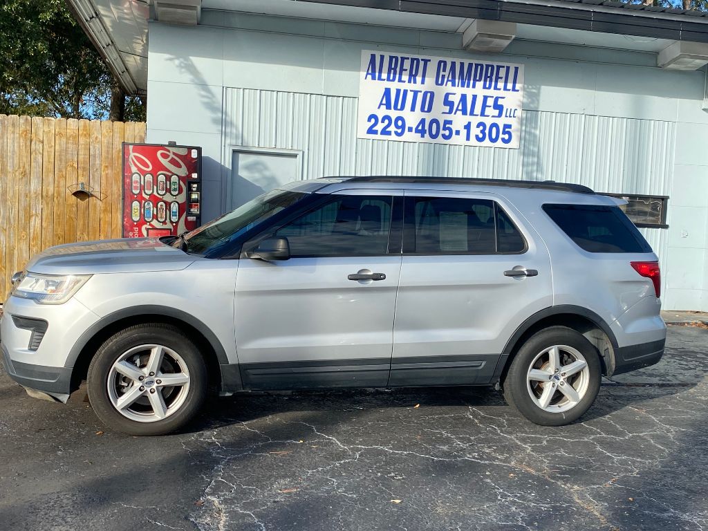 2018 Ford Explorer Base photo 2