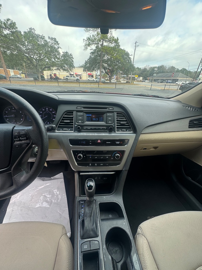 2015 Hyundai Sonata SE - Photo 11